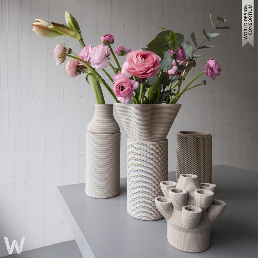 Flower Shaper Vase
