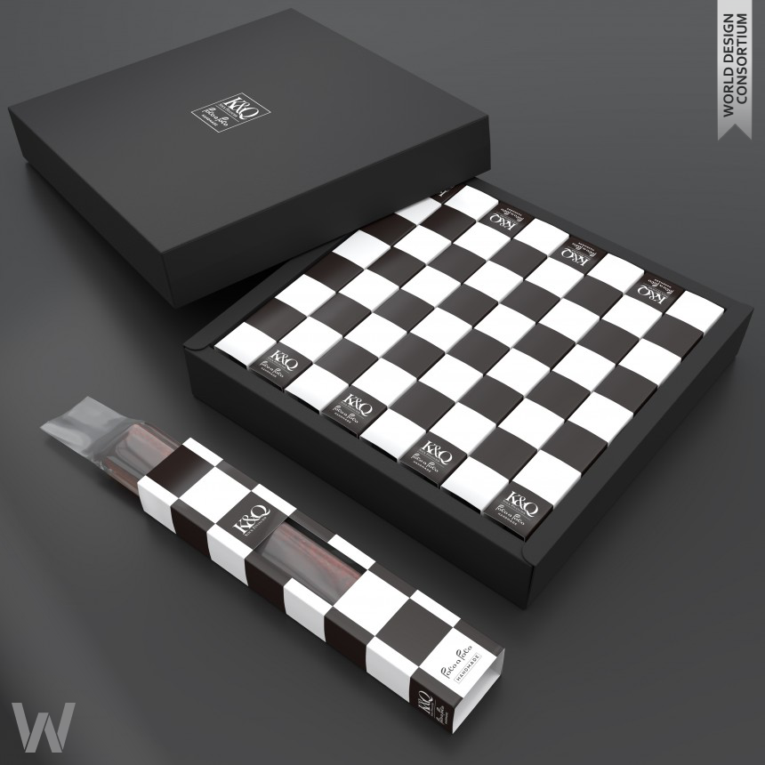 K & Q Chess stick cake packaging